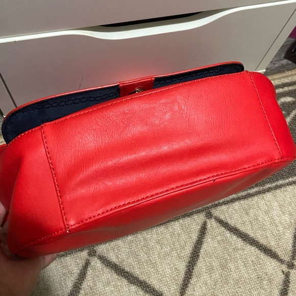 Tommy Hilfiger Saddle Bag - Picture 10 of 10